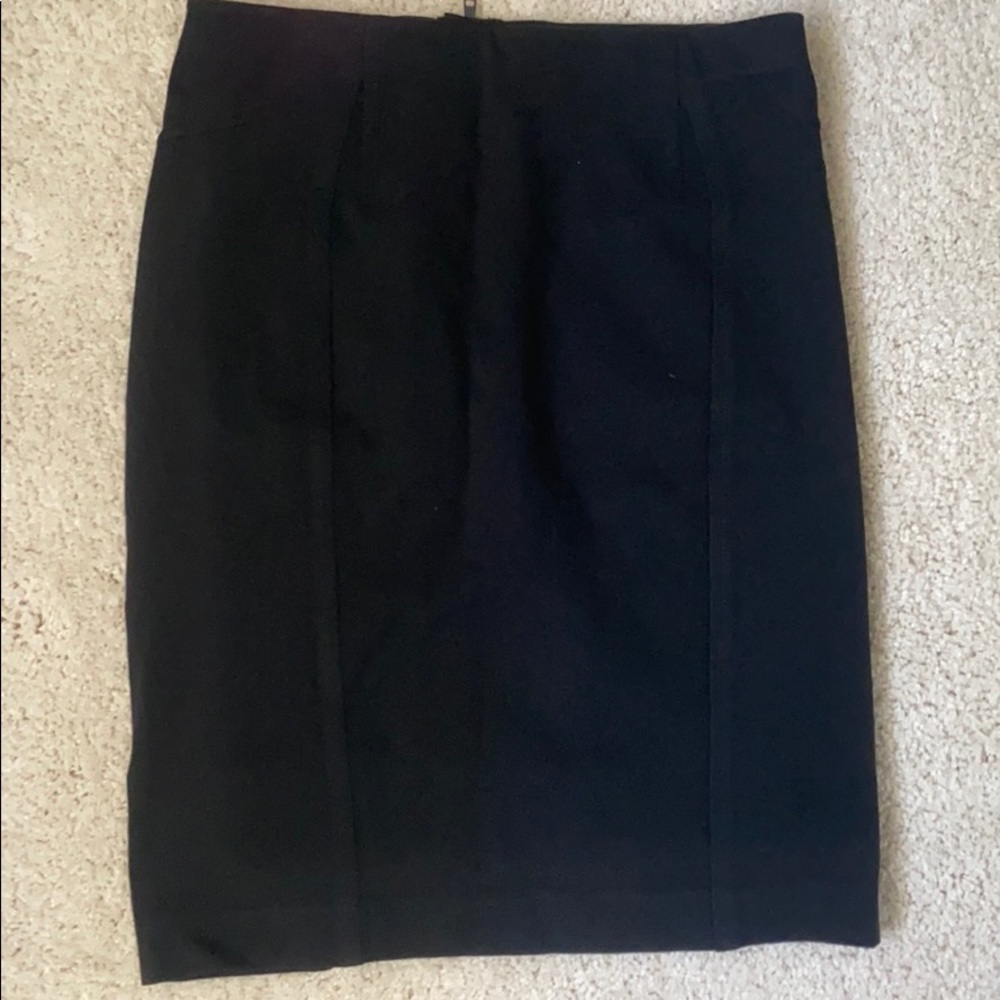 **PRICE DROP** Black pencil skirt